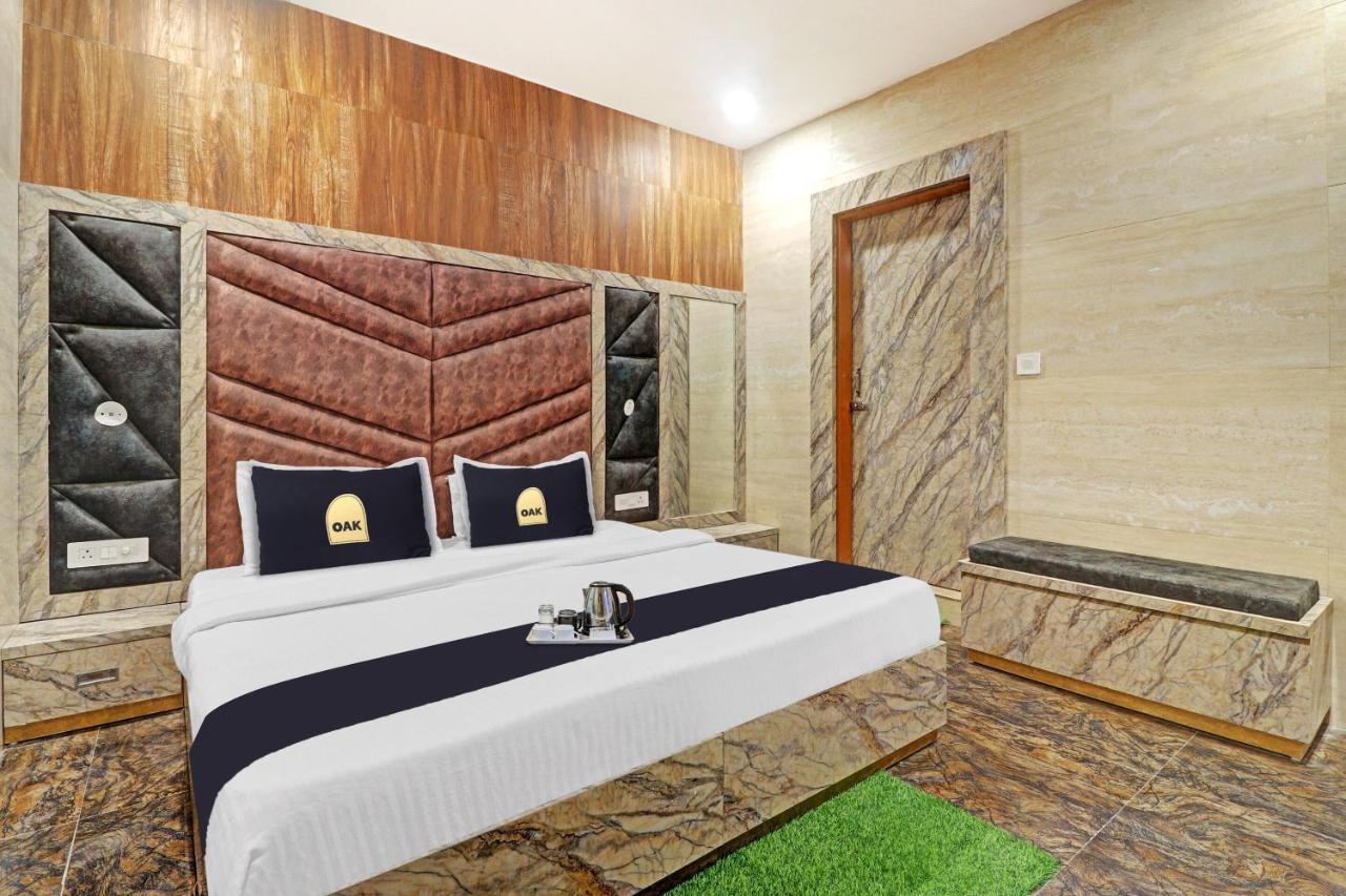 Townhouse Oak Pooth Haveli เดลี ภายนอก รูปภาพ