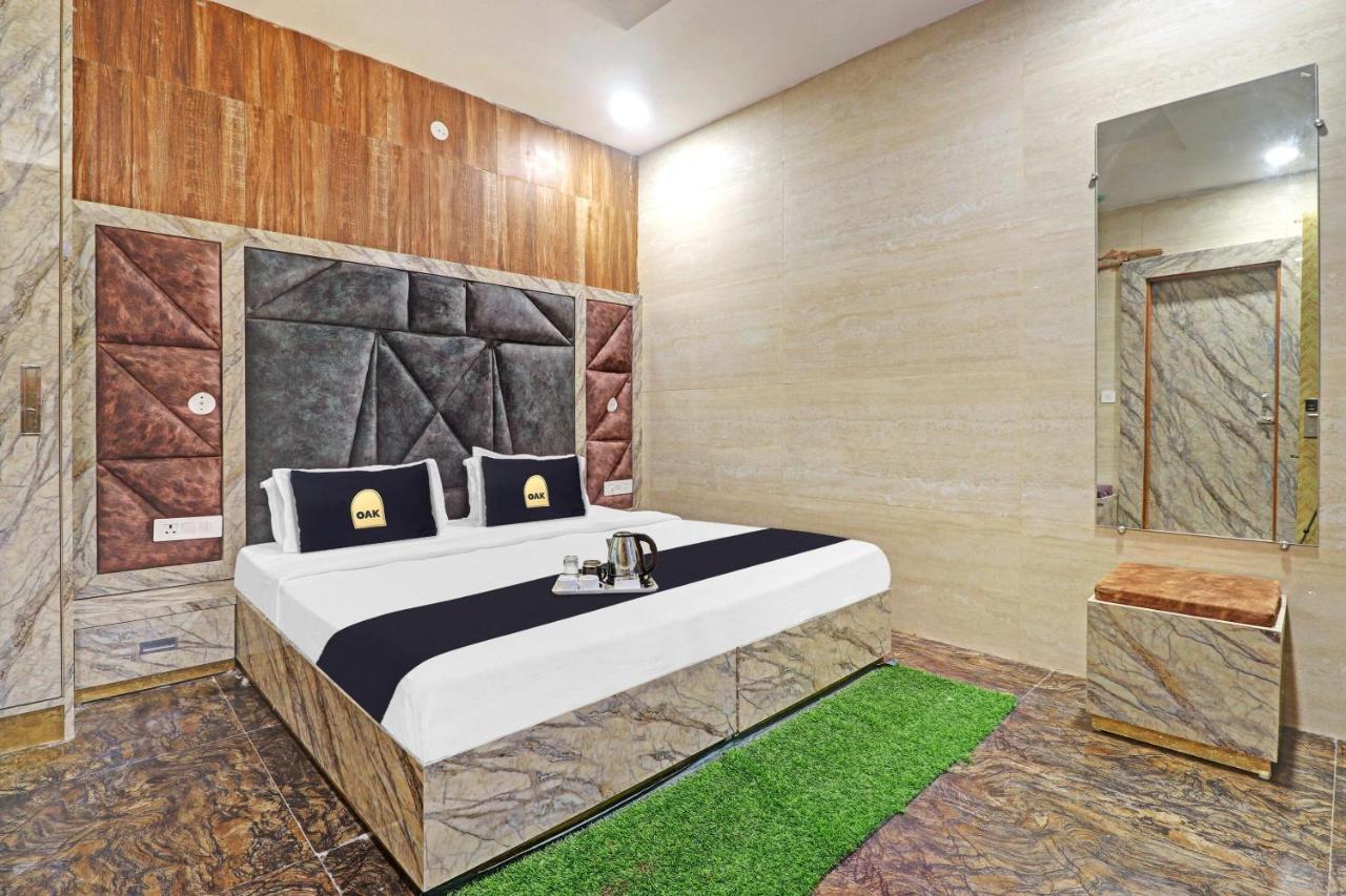 Townhouse Oak Pooth Haveli เดลี ภายนอก รูปภาพ